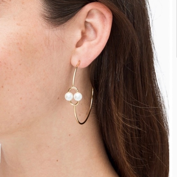 Kate Spade Nouveau Pearls Hoops
Earrings. - Picture 1 of 5